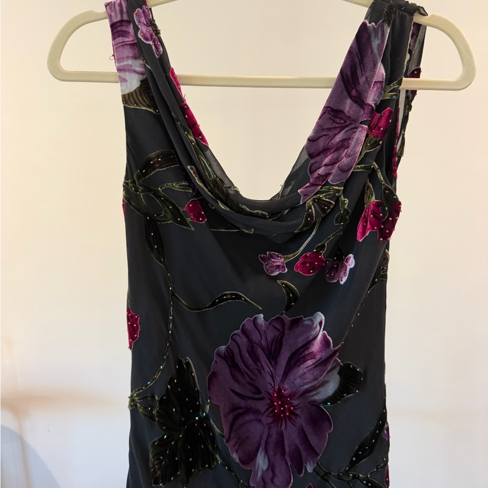 Cache Long Black Floral Beaded Dress in size 6 (good for 5’2”-5’4”) - Picture 4 of 5